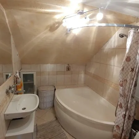 Apartament Lebcz *